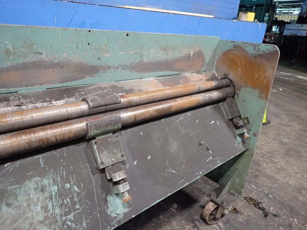 P&j Machine 124" Plate Bending Roll