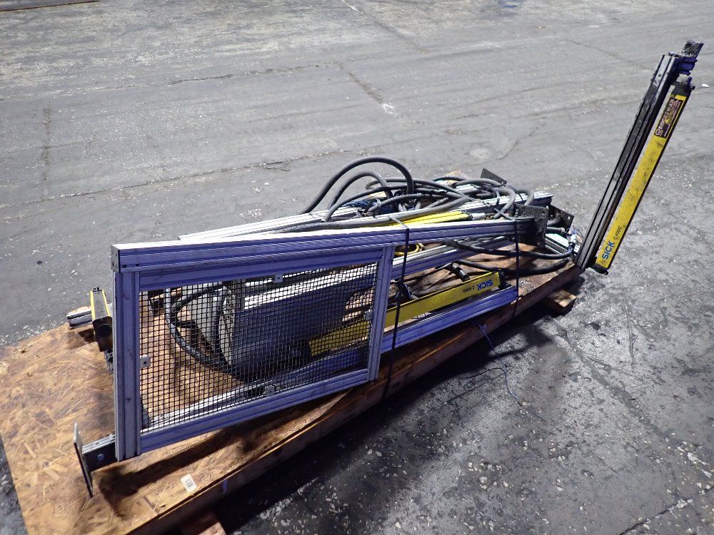 Electrical Cabinet W/light Curtains