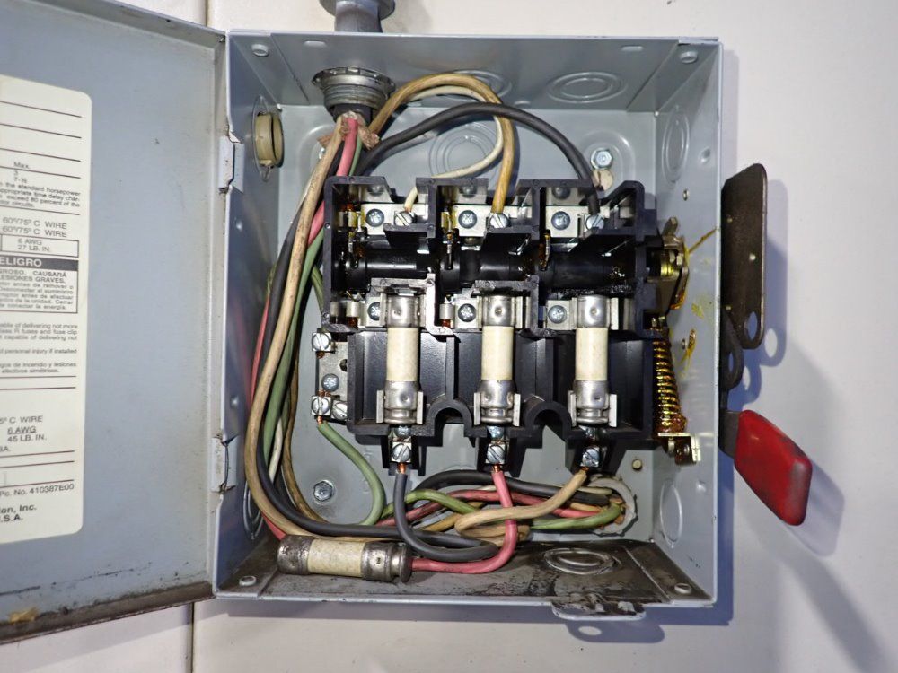 Yang Iron Works Cnc Lathe - Ml-55a