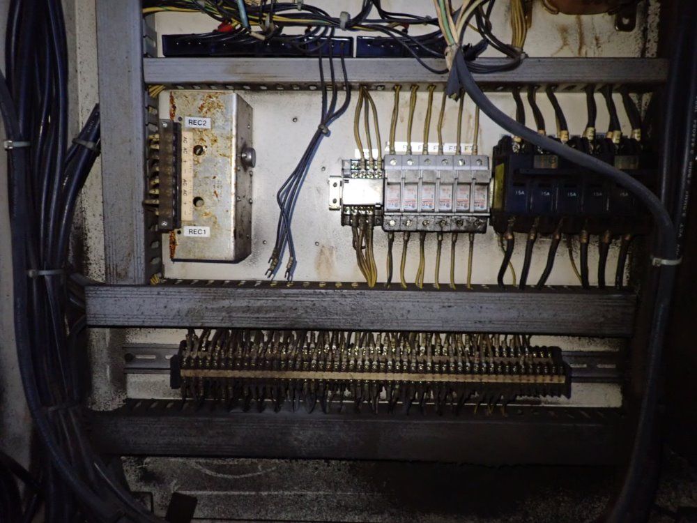 Yang Iron Works Cnc Lathe - Ml-55a