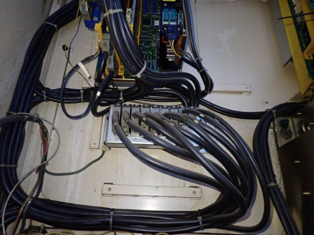 Yang Iron Works Cnc Lathe - Ml-55a