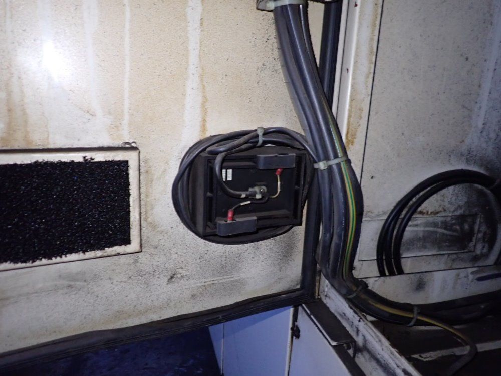 Yang Iron Works Cnc Lathe - Ml-55a