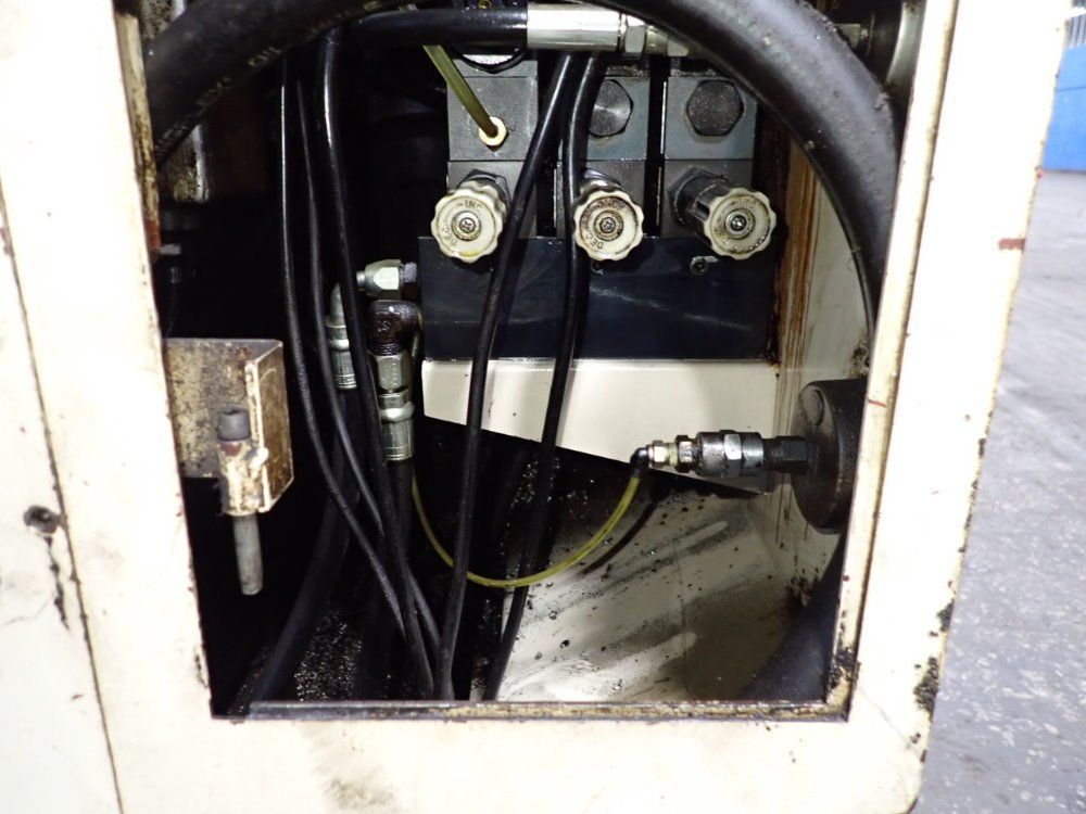 Yang Iron Works Cnc Lathe - Ml-55a