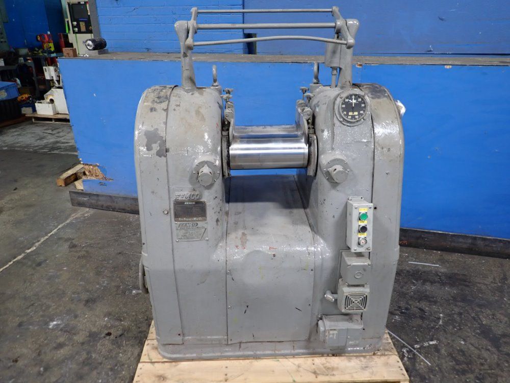 Eemgo 6" X 12" Lab Mill - Lab Mill