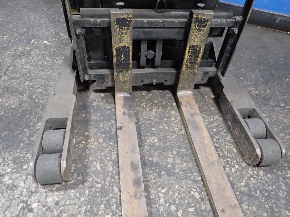 Caterpillar 4500 Lbs Electric Stand Up Forklift - Nrr45