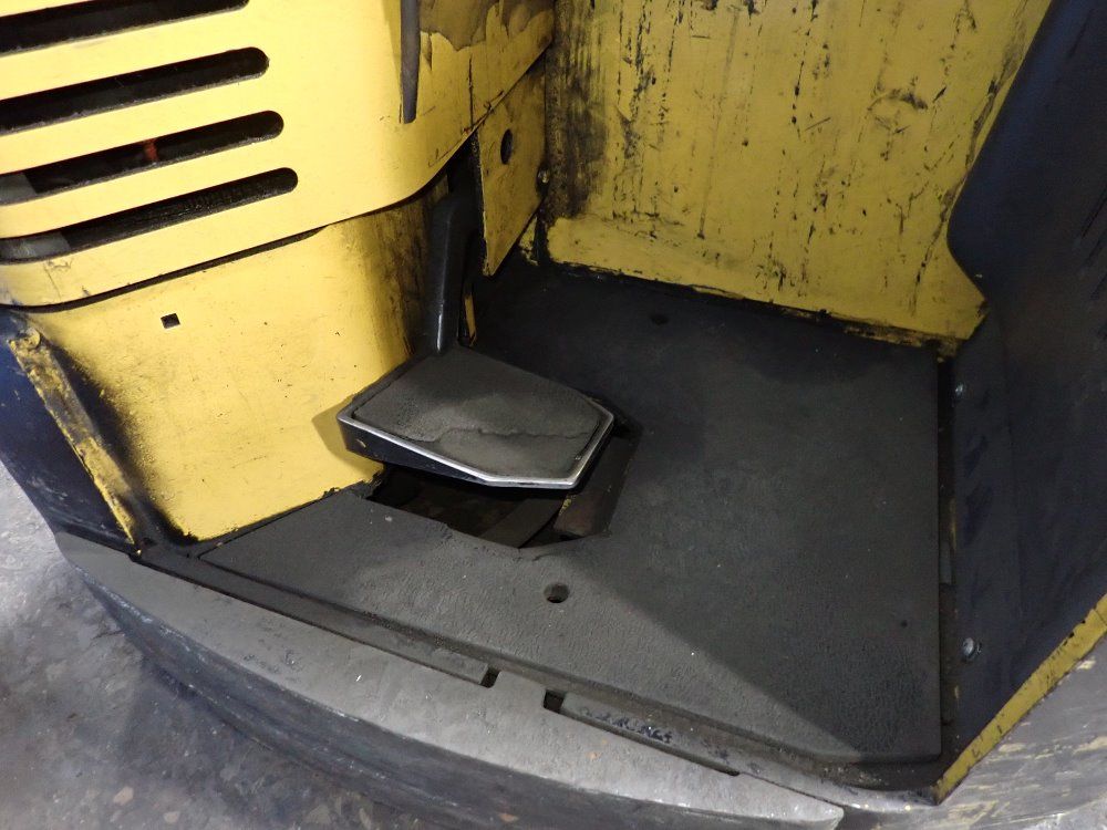 Caterpillar 4500 Lbs Electric Stand Up Forklift - Nrr45