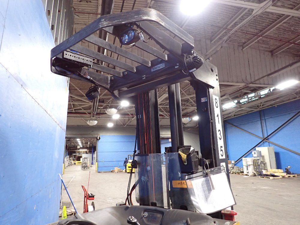 Caterpillar 4500 Lbs Electric Stand Up Forklift - Nrr45