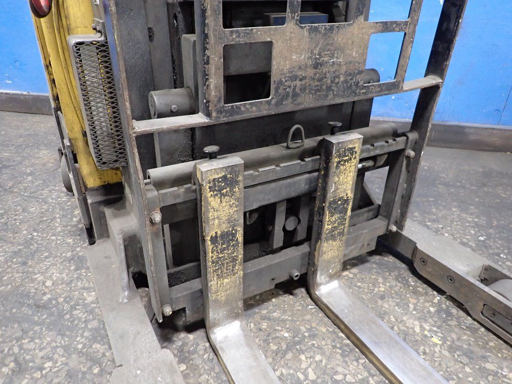 Caterpillar 4500 Lbs Electric Stand Up Forklift - Nrr45