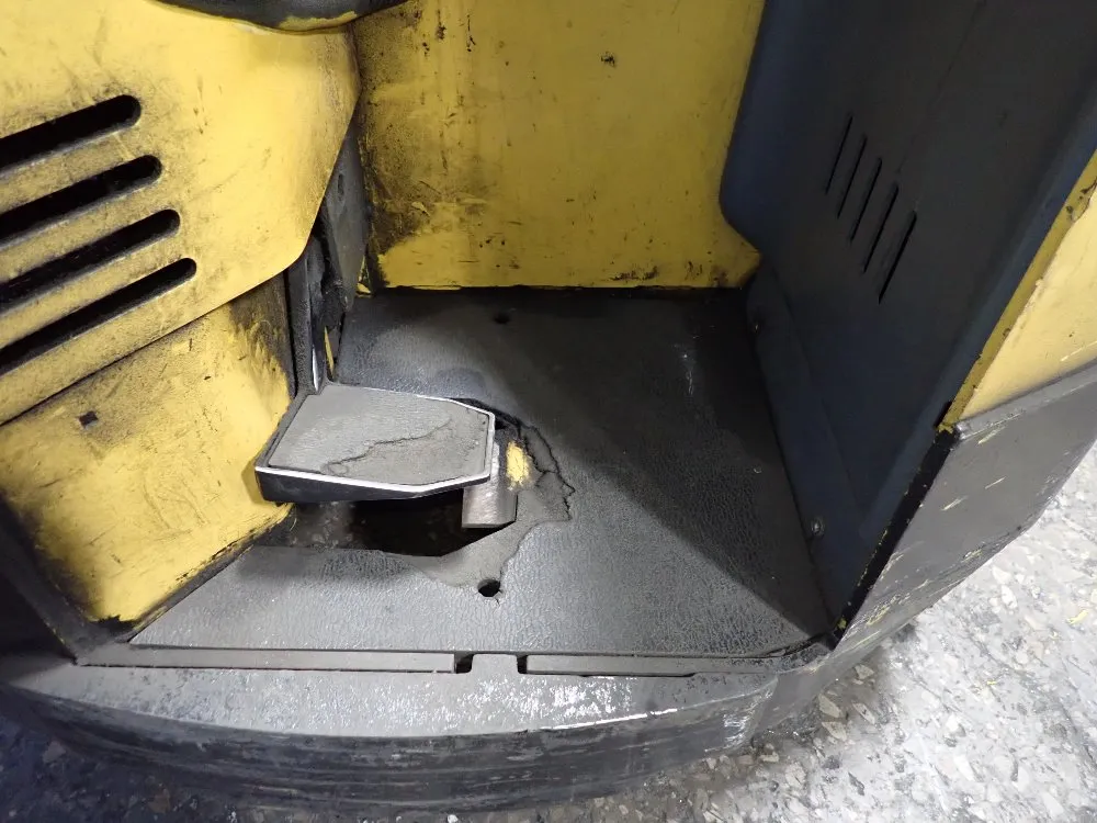 Caterpillar 4500 Lbs Electric Stand Up Forklift - Nrr45