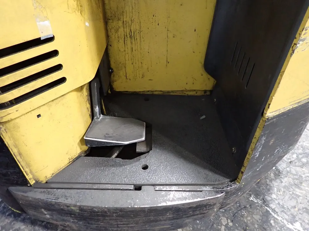 Caterpillar 4500 Lbs Electric Stand Up Forklift - Nrr45