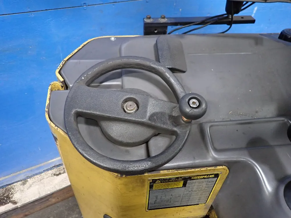 Caterpillar 4500 Lbs Electric Stand Up Forklift - Nrr45