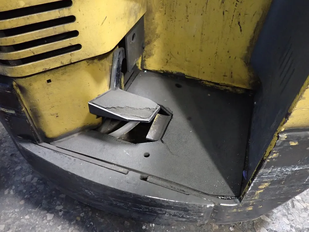 Caterpillar 4500 Lbs Electric Stand Up Forklift - Nrr45