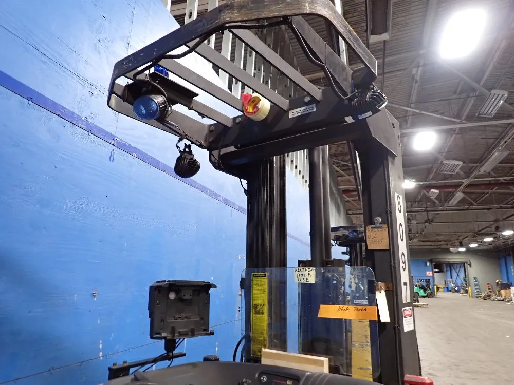 Caterpillar 4500 Lbs Electric Stand Up Forklift - Nrr45