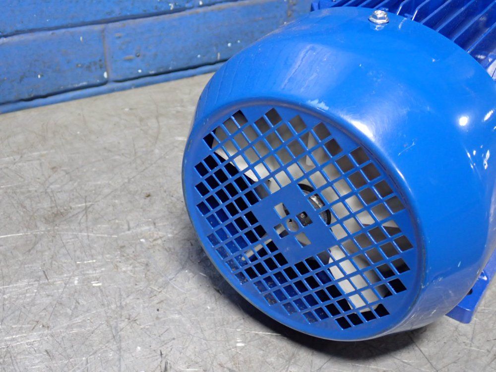 Invertek 2.2 Kw Motor - Ms100l1-4