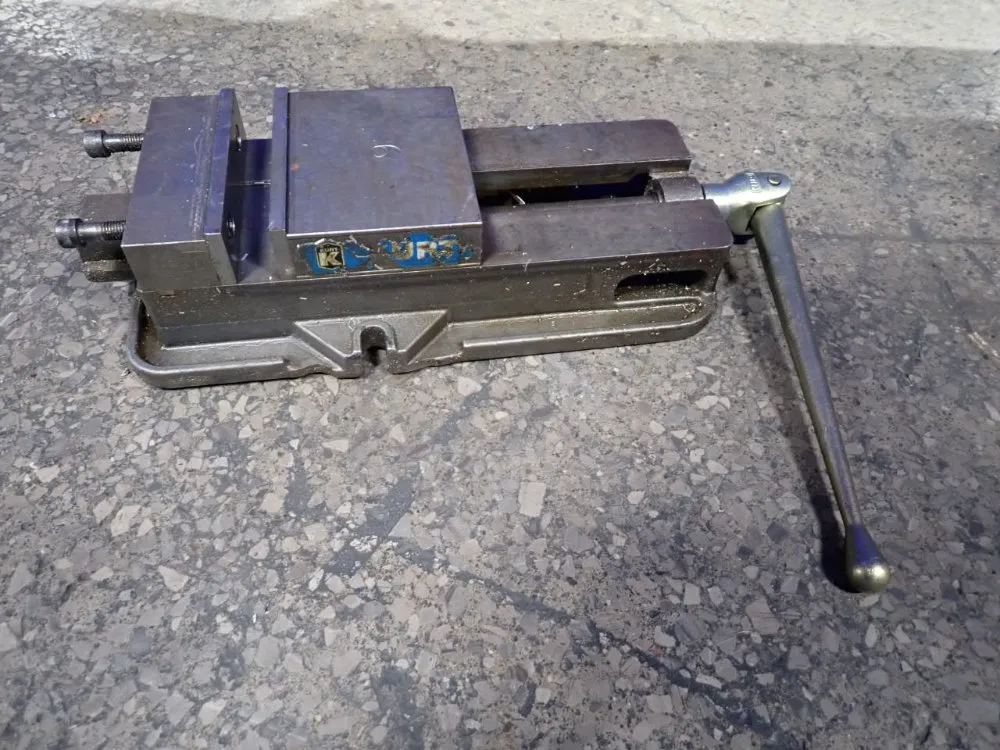 Kurt 8" Vise