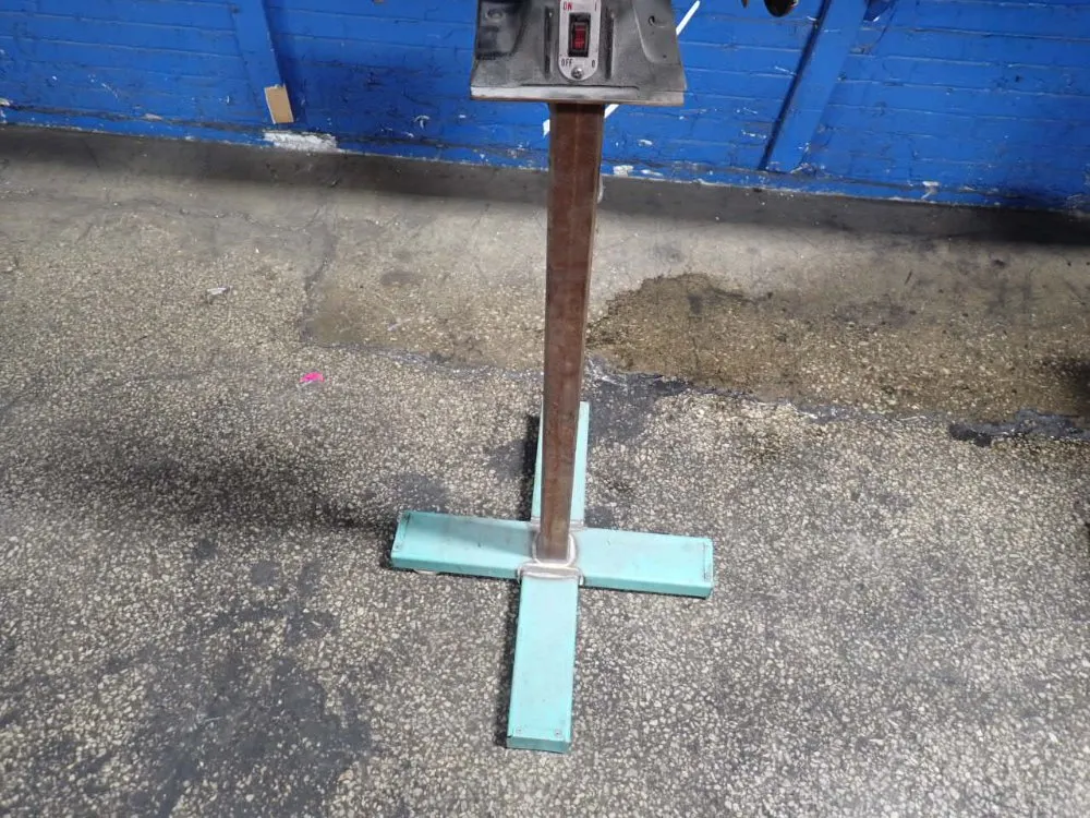 6" Bench Grinder - Mm8260