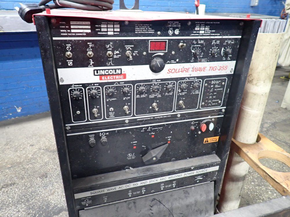Lincoln Electric 350a Welder - Square Wave Tig-355