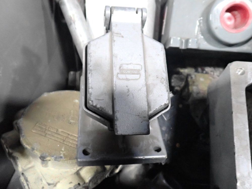 Allen-bradley Switches, Valves, Outlet Covers, Circuit Breaker