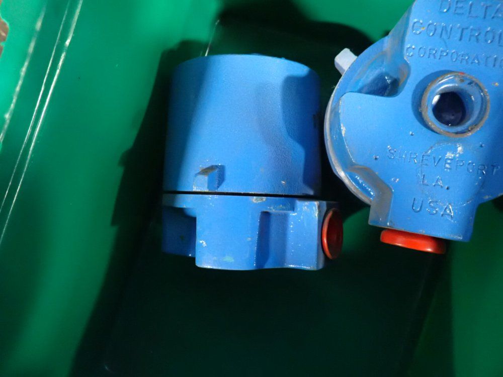 Delta Controls Level Switch - 103-1-7-w-aa