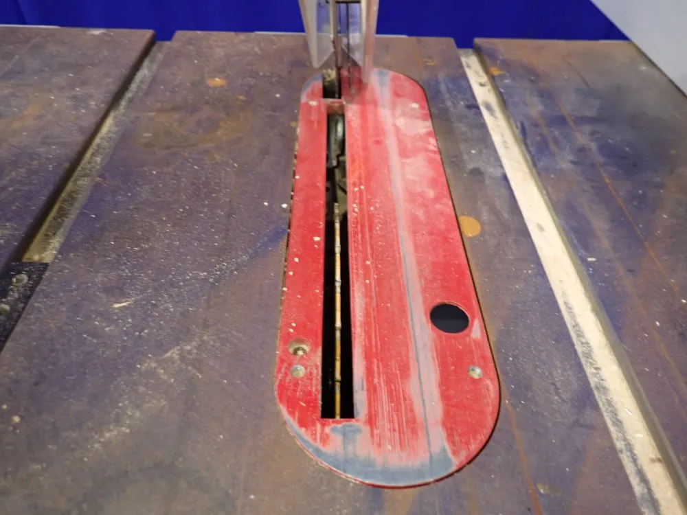 Delta 10" Table Saw - 36-714