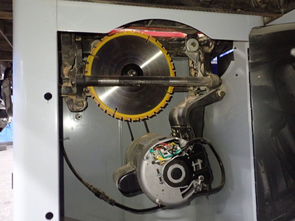 Delta 10" Table Saw - 36-714