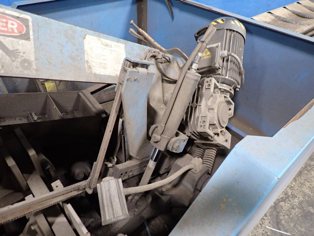 Doall 13" X 28" Horizontal Band Saw - S 320cnc