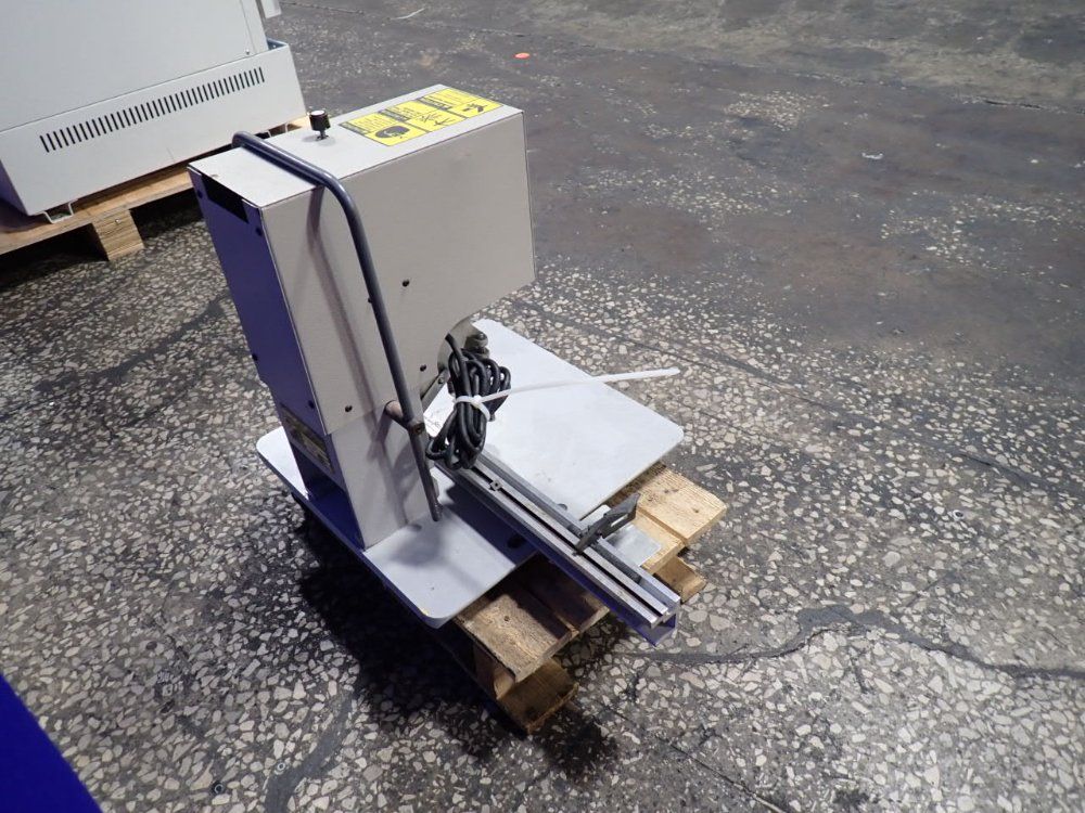 Challenge Table Top Paper Drill