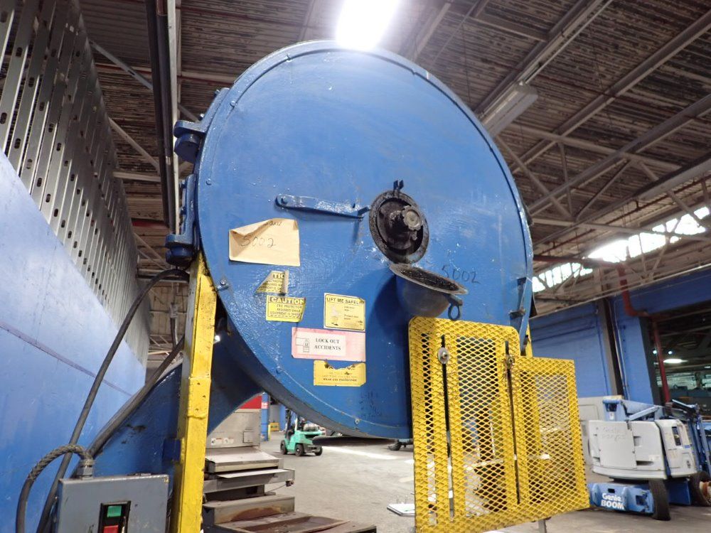 Moak Vertical Band Saw