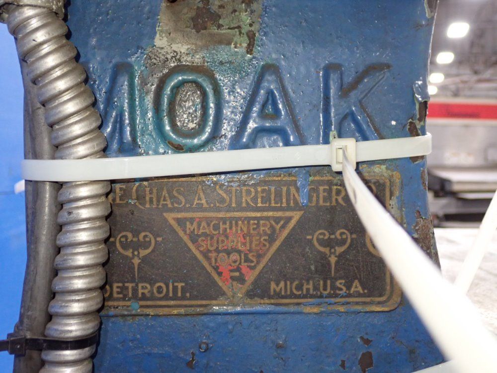Moak Vertical Band Saw