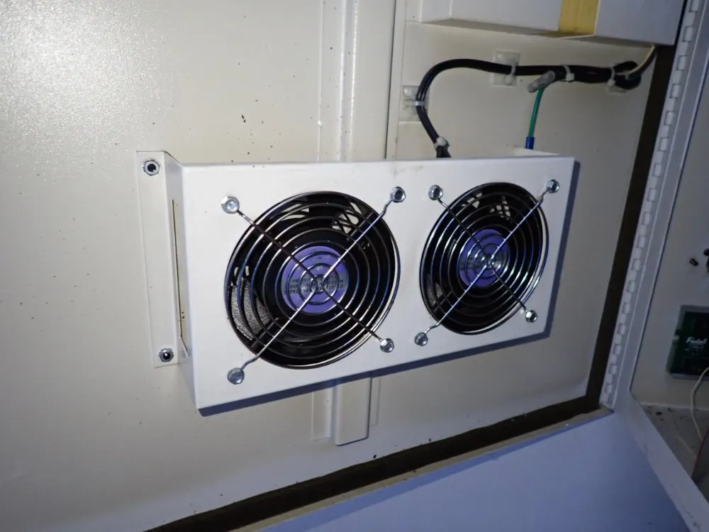 Fadal 16" X 39 1/2" Cnc Vmc - Vmc3016