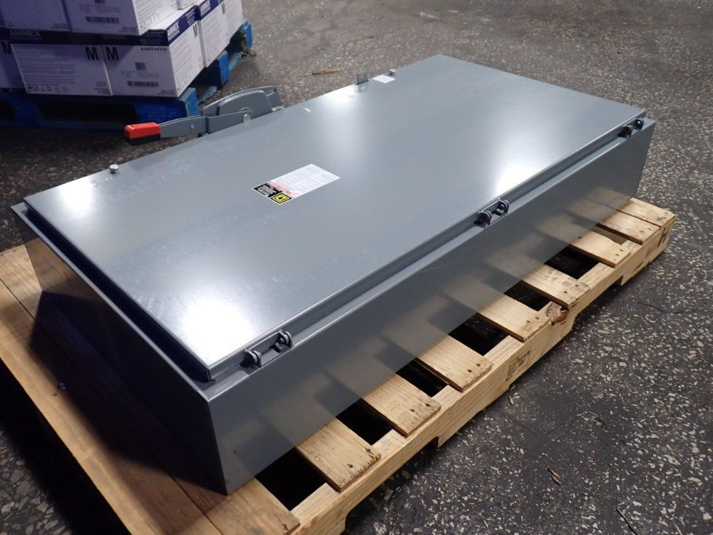 Square D 400 Amps Heavy Duty Safety Switch - H365n