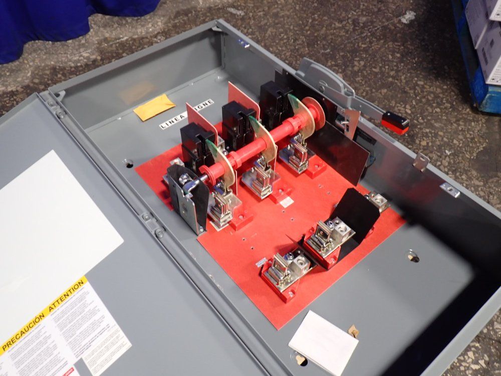 Square D 400 Amps Heavy Duty Safety Switch - H365n