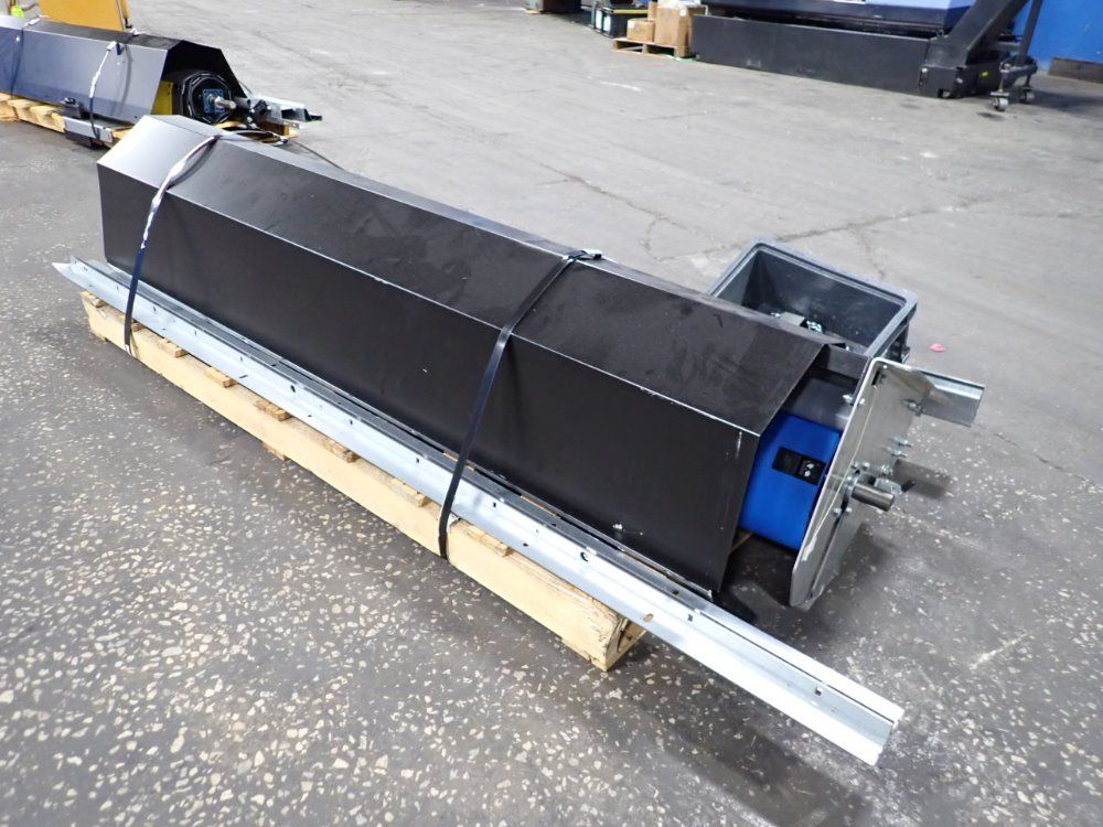 Ritehite 77" X 96" Roll Up Door - Raptor Dock