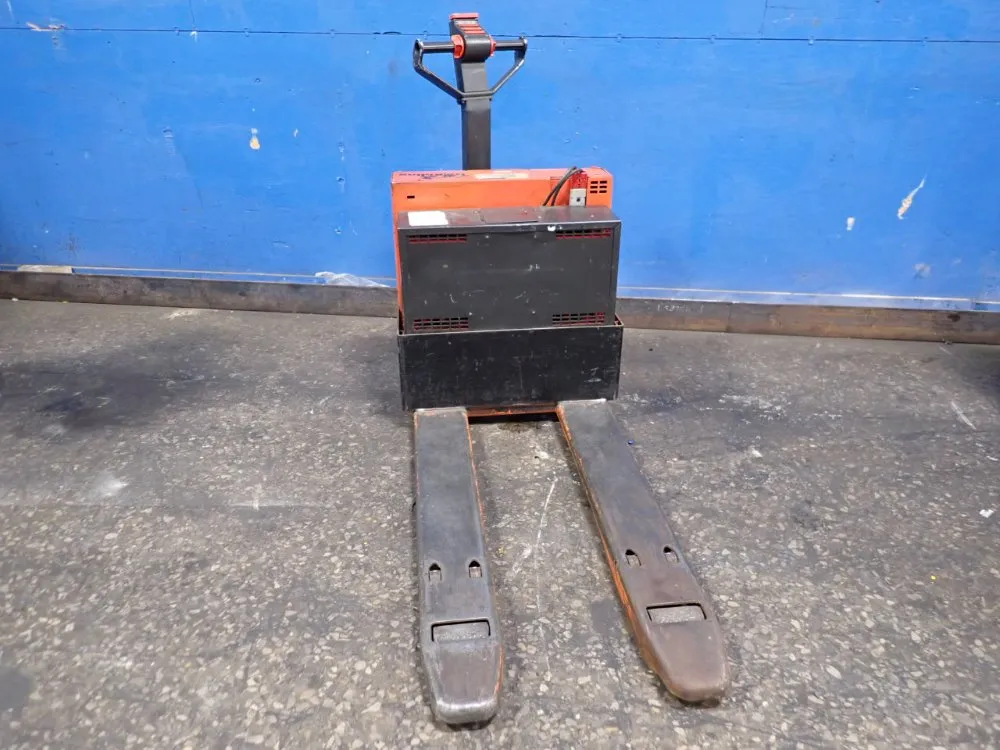 Raymond Electric Pallet Jack