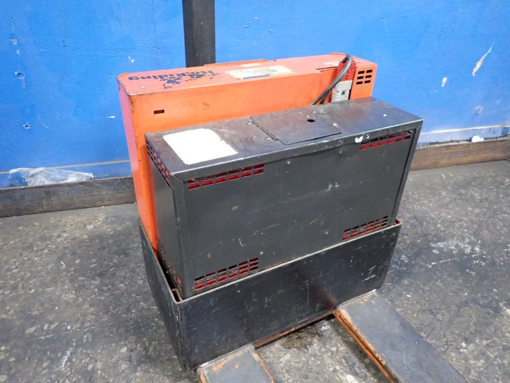 Raymond Electric Pallet Jack