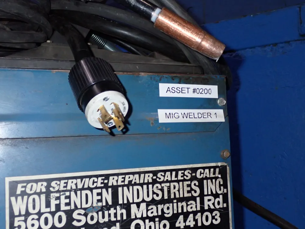 Miller 200 Amp Welder - Cp-200