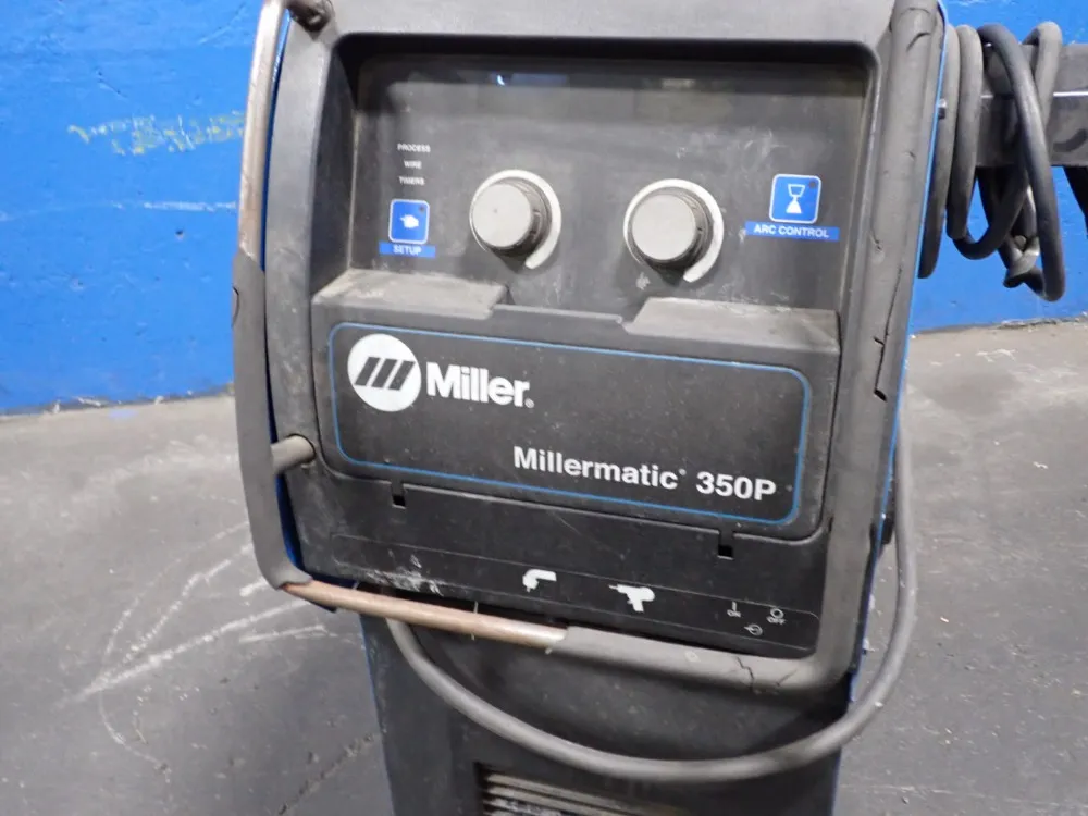 Miller 300 Amp Welder - Millermatic 350p