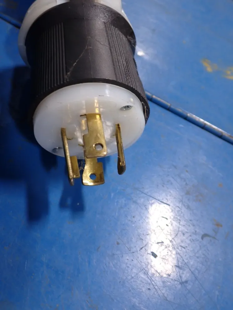 Miller 300 Amp Welder - Millermatic 350p