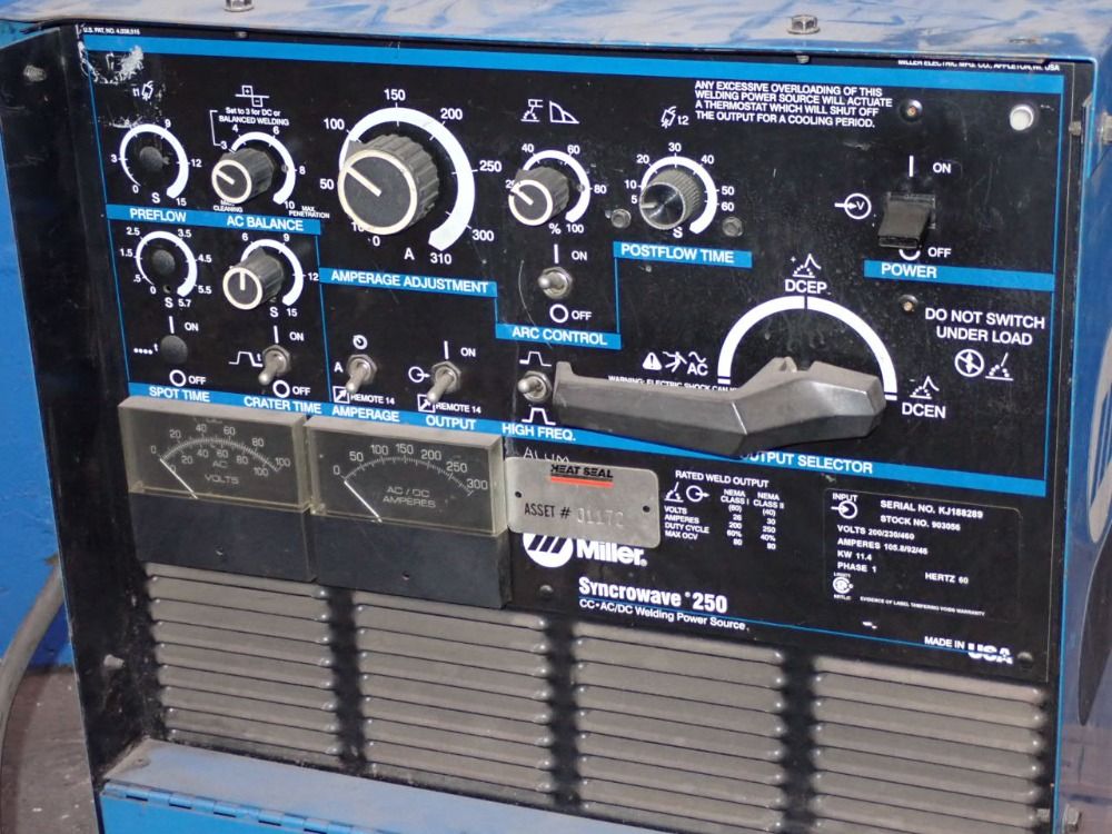 Miller 250 Amp Welder - Syncrowave 250
