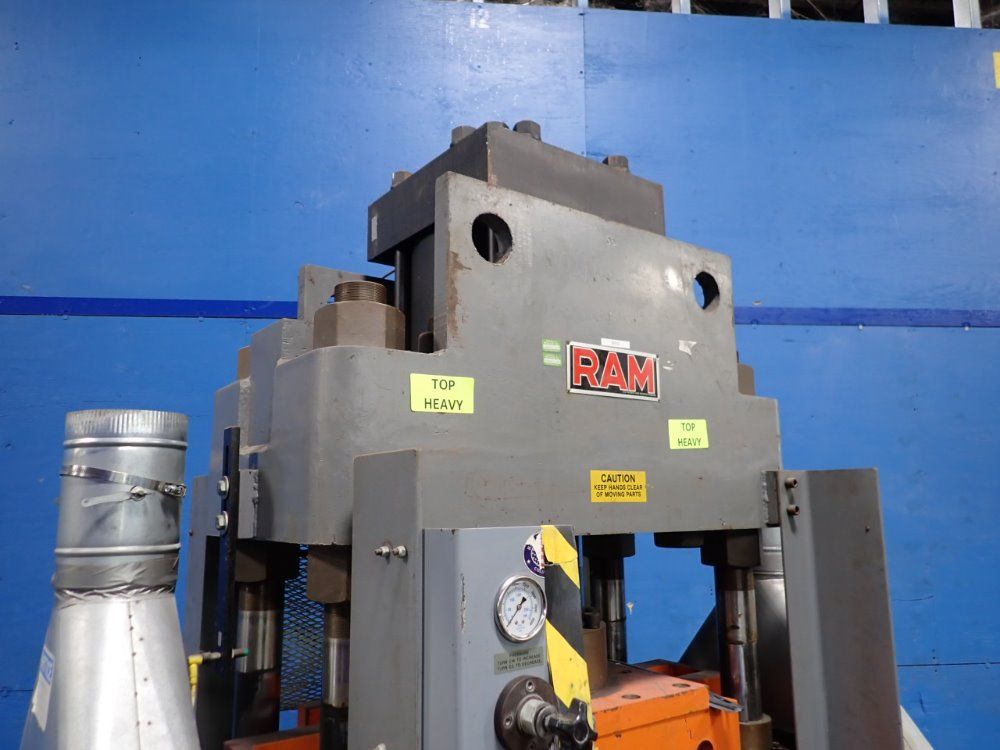 Ram 250 Ton 4-post Hydraulic Press
