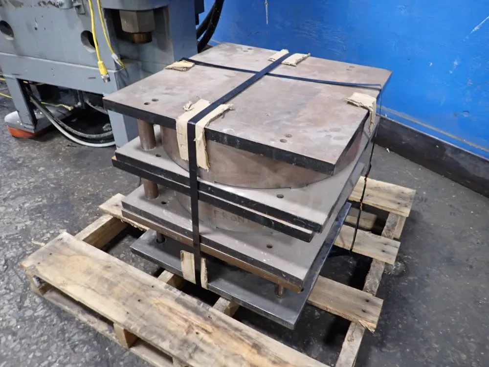 Ram 250 Ton 4-post Hydraulic Press