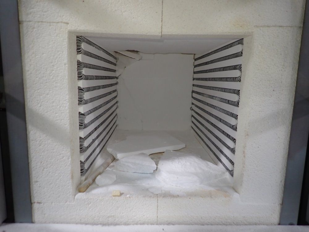 Carbolite 1300°c Furnace - Cwf 13/23