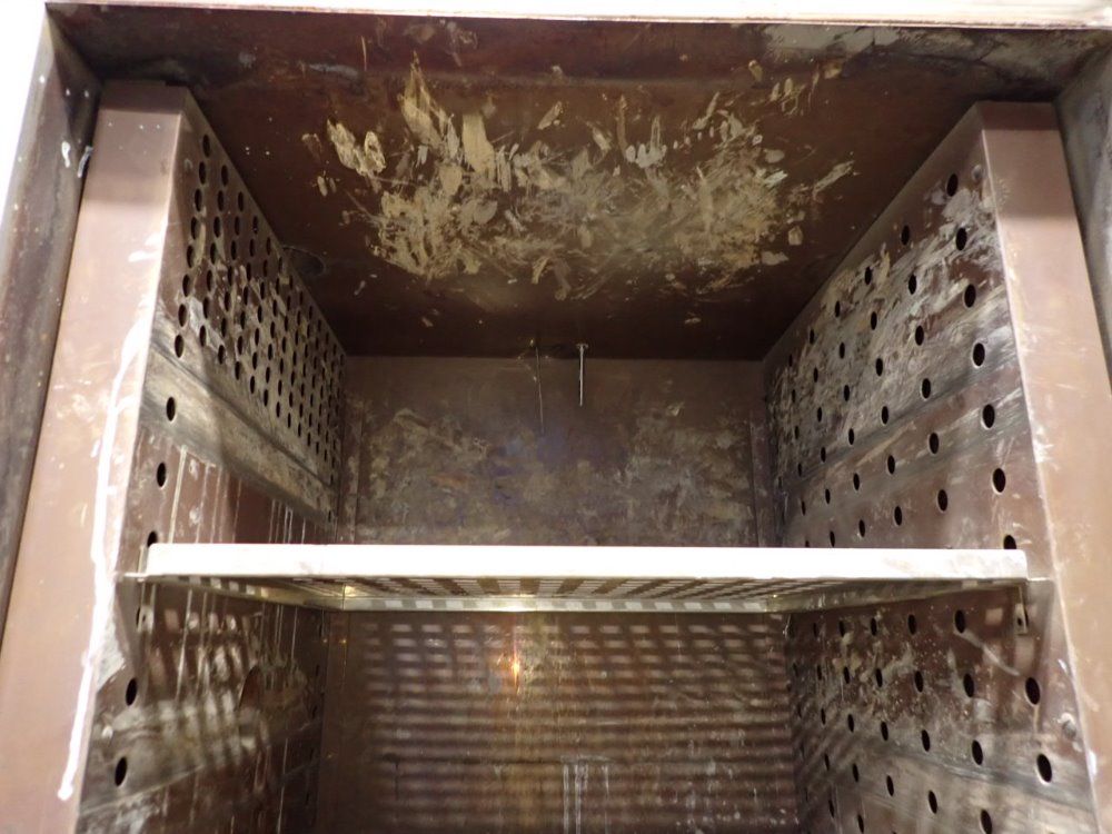 Blue M Oven - Cd-136f