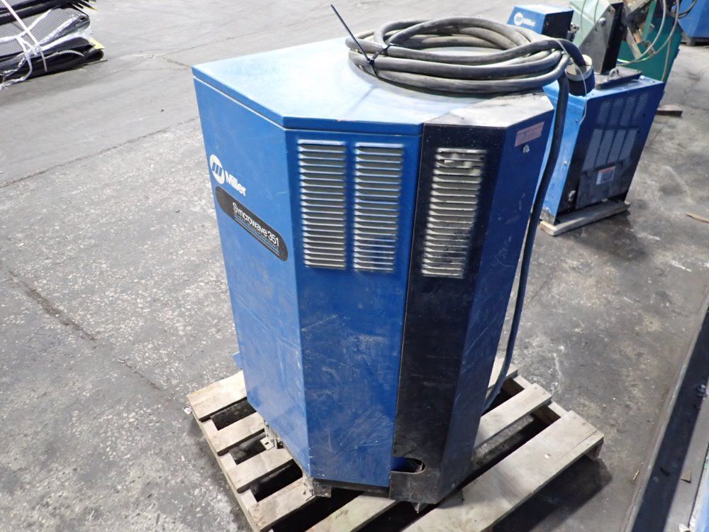 Miller 350 Amp Welder - Syncrowave 351