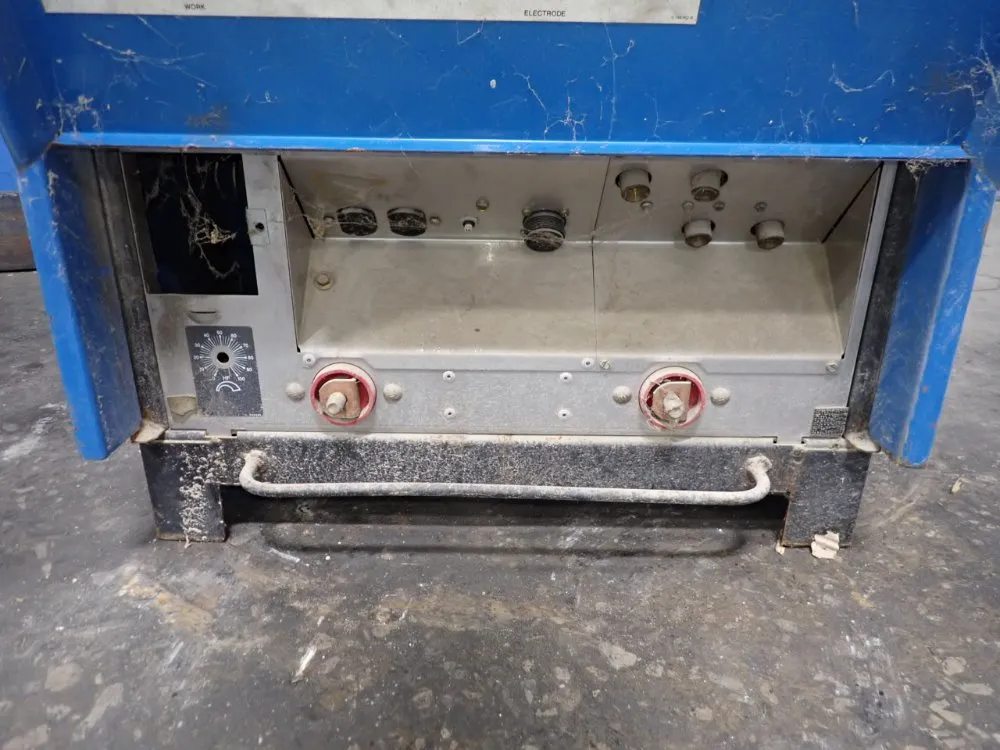 Miller 350 Amp Welder - Syncrowave 351