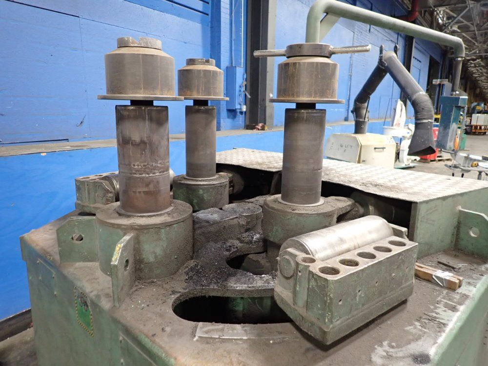 Round Ab 6" X 6" X 5/8" Angle Roller - R-6-s