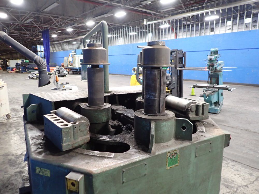 Round Ab 6" X 6" X 5/8" Angle Roller - R-6-s