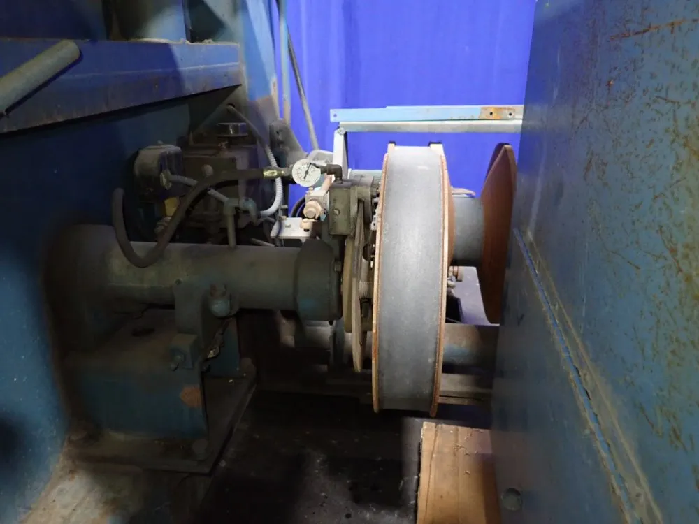 Doall 35 1/2" Vertical Band Saw - 36-r