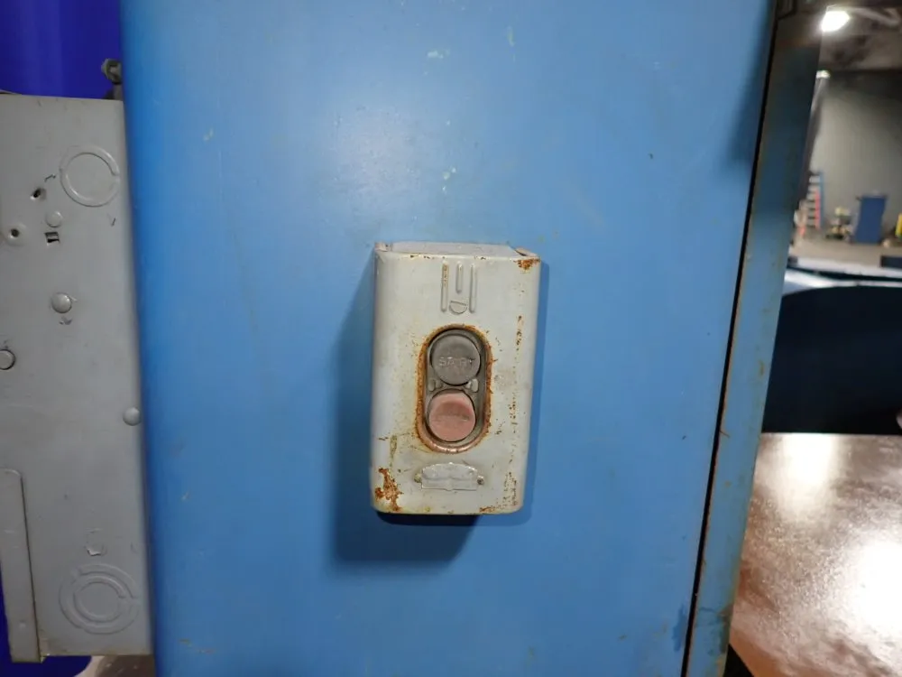 Doall 35 1/2" Vertical Band Saw - 36-r