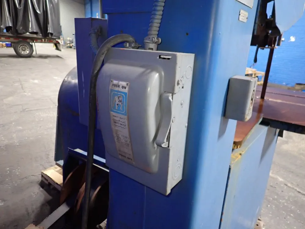 Doall 35 1/2" Vertical Band Saw - 36-r